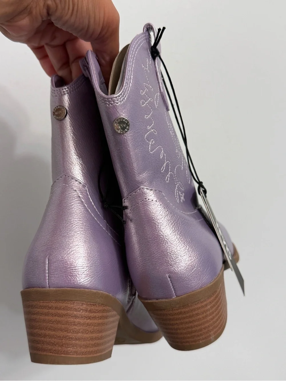 Boots NYC Madden big girls size 2 new